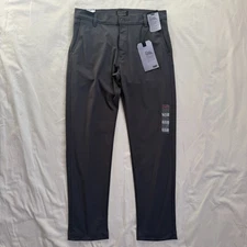 Brand New With Tags Levi's Chino Standard Tech Pants Men's 32x30 Gray