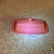 Homer Laughlin Fiesta® 1/4 Lb Covered Butter Flamingo Pink Made In USA