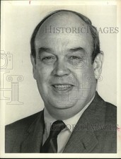 1988 Press Photo TV Show Host Charles Kuralt - lrp25473