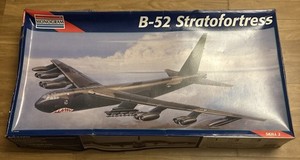 その他 RARE Revell TAKARA B-36 B-52 2 Kit Set B52 Model Revell for sale | eBay