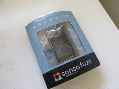 SanDisk Sansa Fuze (4GB) Digital Media MP3 Player Black  NEW FACTORY SEALED...