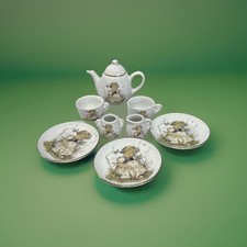 VINTAGE  M. J. HUMMEL  CHILD  S 8 PIECE PLACE SETTING  LILY OF THE VALLEY  GERMAN