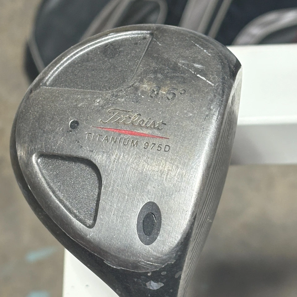 Titleist 975D Driver 8.5° RH Grafalloy Shaft Titanium Golf Club - Image 2 of 4