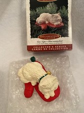 Cat Naps Hallmark Keepsake Ornament 1995 (b1)