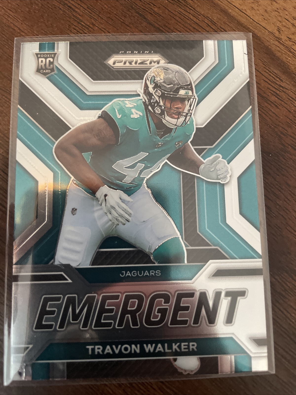 2022 Prizm Football EMERGENT TRAVON WALKER ROOKIE CARD JAGS