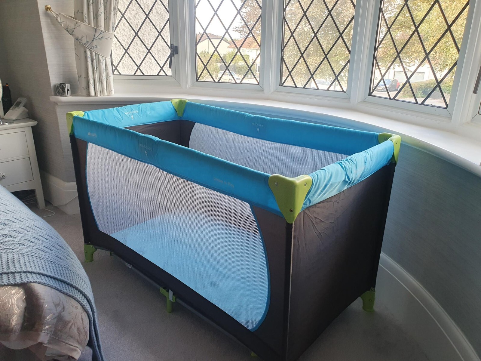 Travel Cot Hauck Dream'n Play Travel Cot Excellent Condition eBay