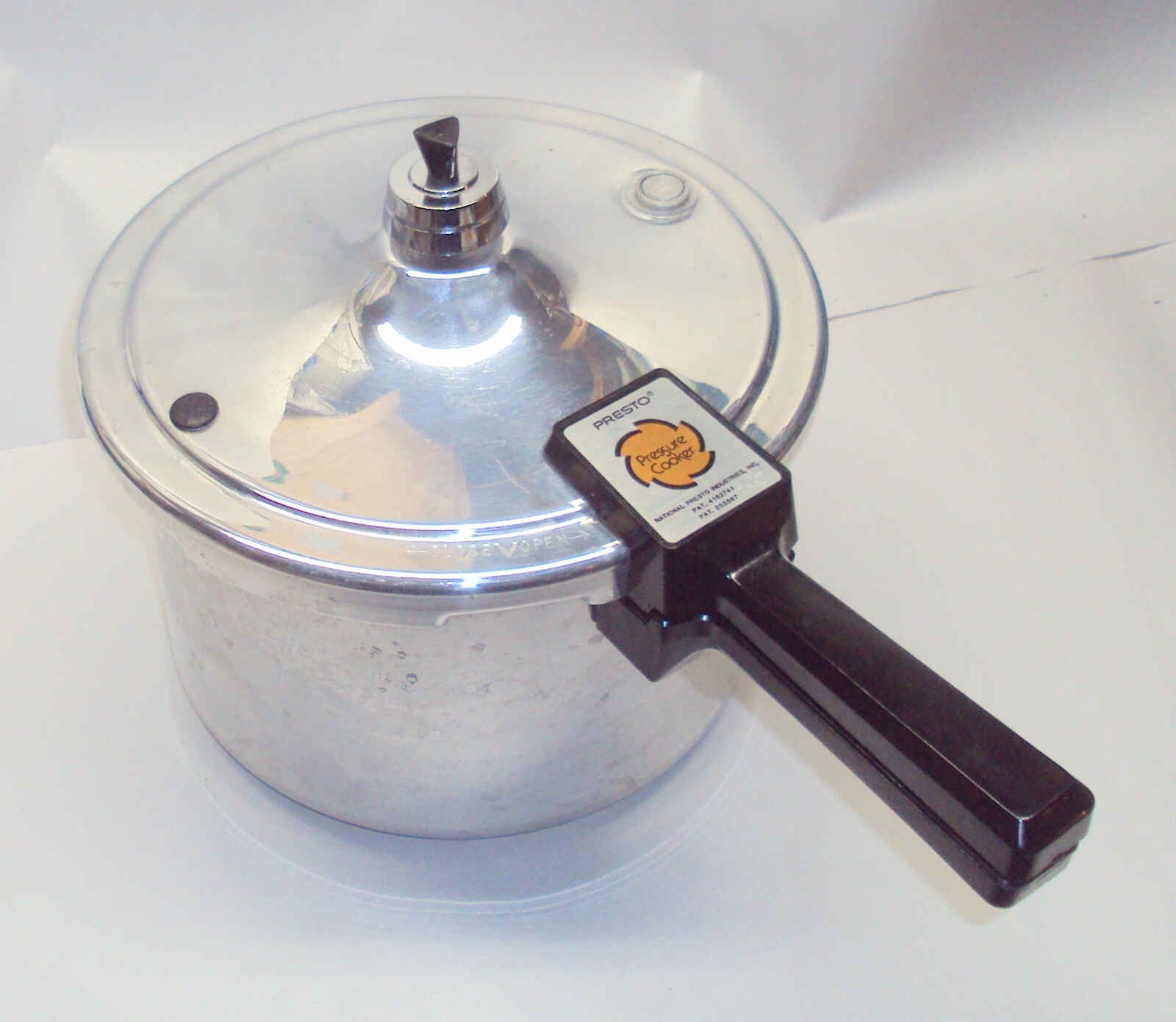 Model 0121004 W/ Jiggler