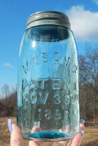 Vintage Antique Masons Patent Nov 30th 1858 Quart Fruit Jar Aqua Glass Zinc Lid