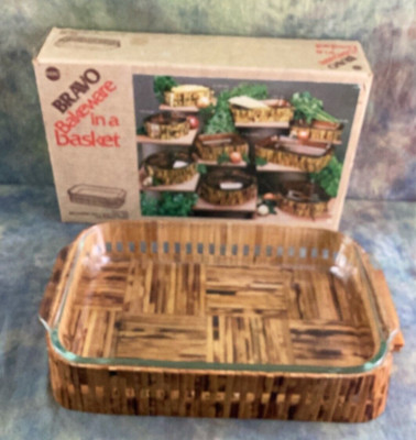 ABC Bravo Bakeware Basket WFE-006G 3 Qt Pyrex Glass Baking Dish w/ Bamboo Basket