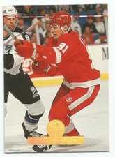 SERGEI FEDOROV 1994-95 LEAF CARD MINT CONDITION DETROIT RED WINGS