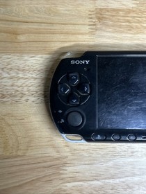 Sony PlayStation Portable PSP-3001 (Black) - UNTESTED AS IS NO BATTERY