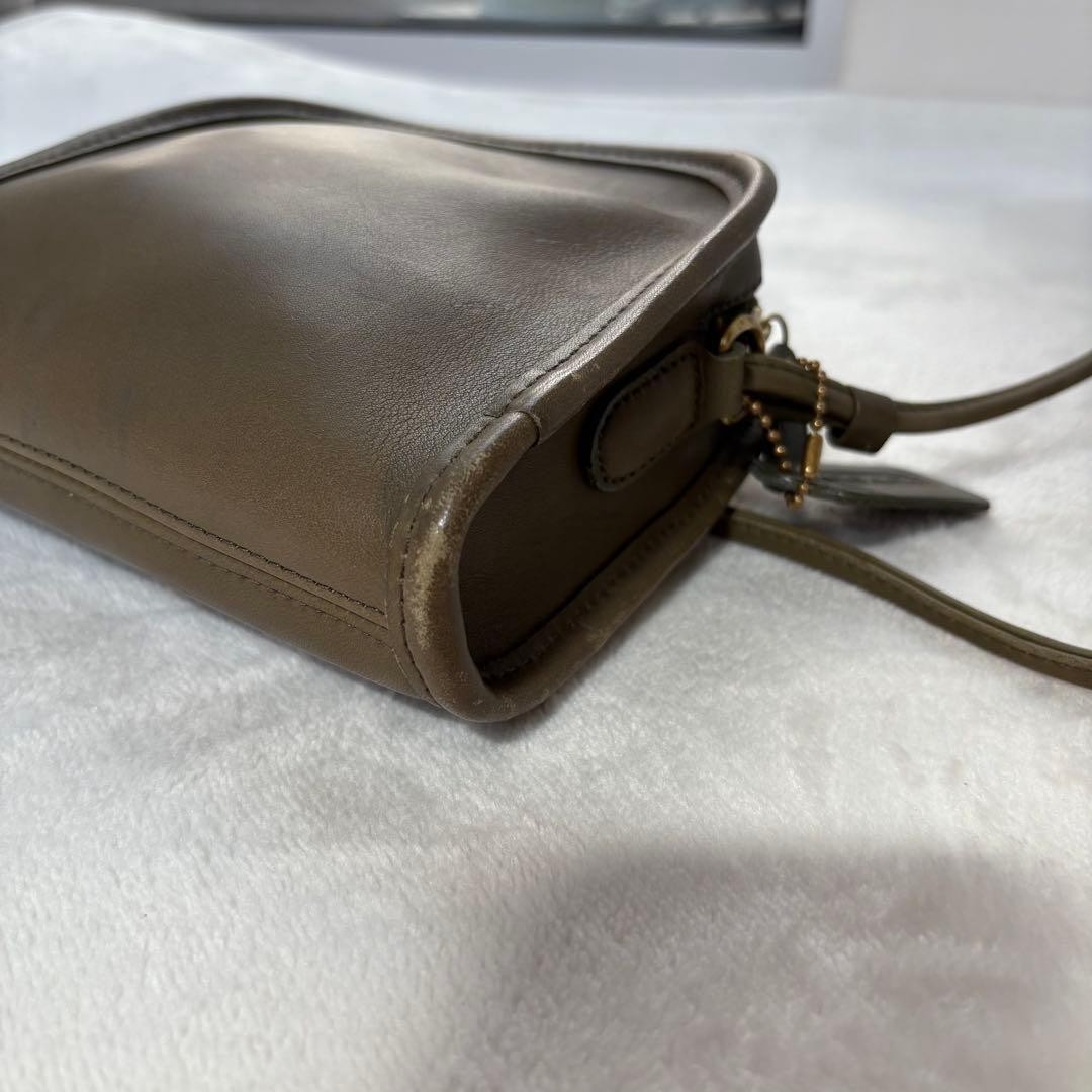 ショルダーバッグ Rare Vintage Coach Pochette Bag Khaki Rare Vintage COACH Zip Leather Pochette Shoulder Crossbody Bag
