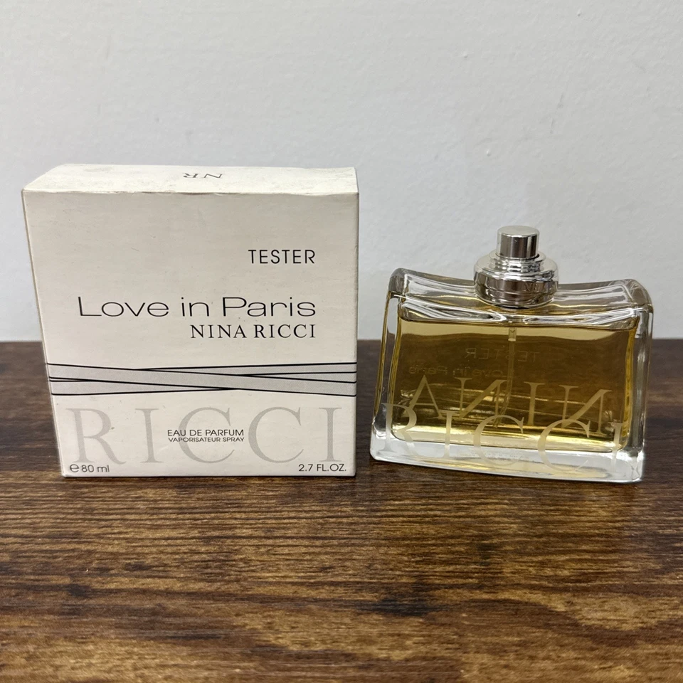 Love in Paris por Nina Ricci Eau de Parfum 2.7 OZ 80 ml Spray (T) Foto 2 de 3