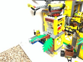 Lego Dino 5887 +  Other Dino Sets - Vehicles & Builds only - 99% complete