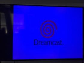 Sega Dreamcast Sports Edition (works, cables, controllers, memory, and 3 games)