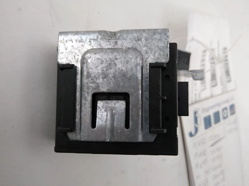 00-10 Mercedes Classe S Chassi ECM 230 Tipo Bloqueio por Roubo SL63 62K - Imagem 2 de 4