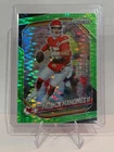 2025 Panini Prizm - Patrick Mahomes II #26 Neon Green Pulsar Prizm