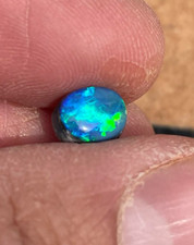 Nice cabs of Black Opal doublet Coober pedy 1,73ct Australian opal Blue/green