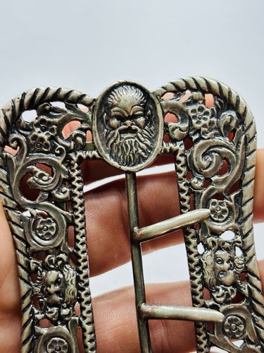 Large antique Green Man silver buckle fully hallmarked-52.82 grams - Picture 12 of 15