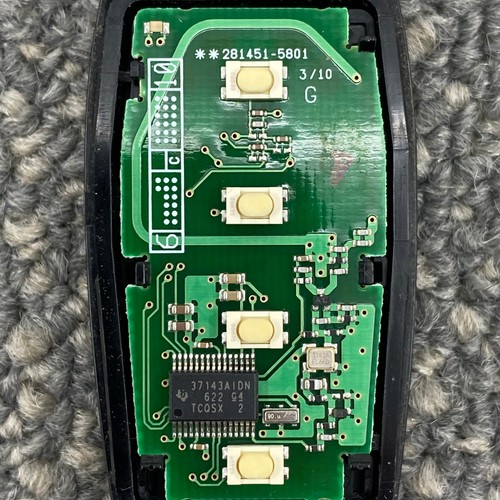 Subaru OEM Key Fob HYQ14AHC 4-Button Remote Unlocked 2015–2020 - Worn - Bild 4 von 14
