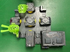 HOT WHEELS OCTOBLAST race track parts for replacement