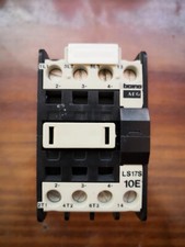 Bticino AEG Contattore Teleruttore Tripolare 32A art. LS17S/380/10. Nuovo