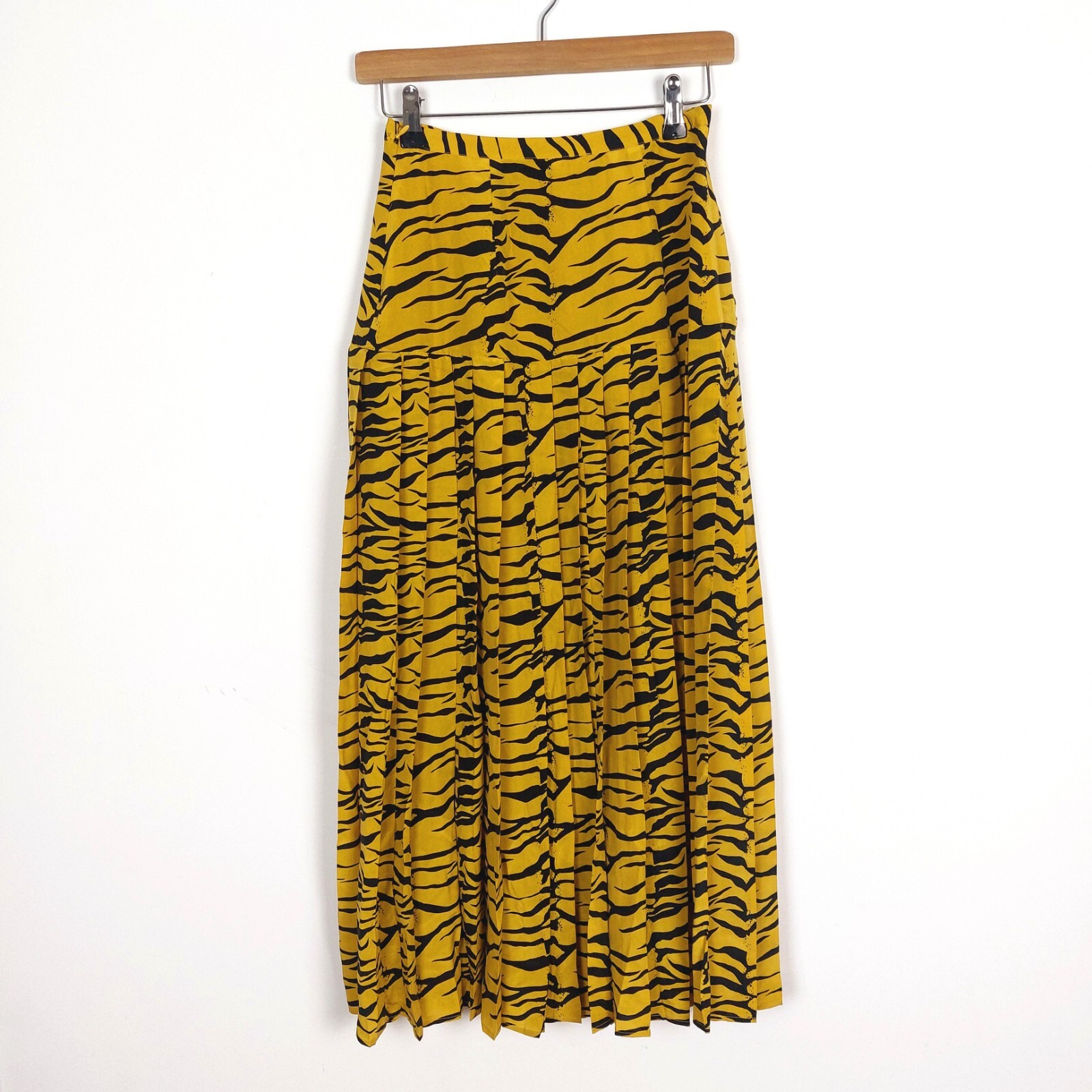 RIXO Rose Yellow tiger striped animal print pleat… - image 9