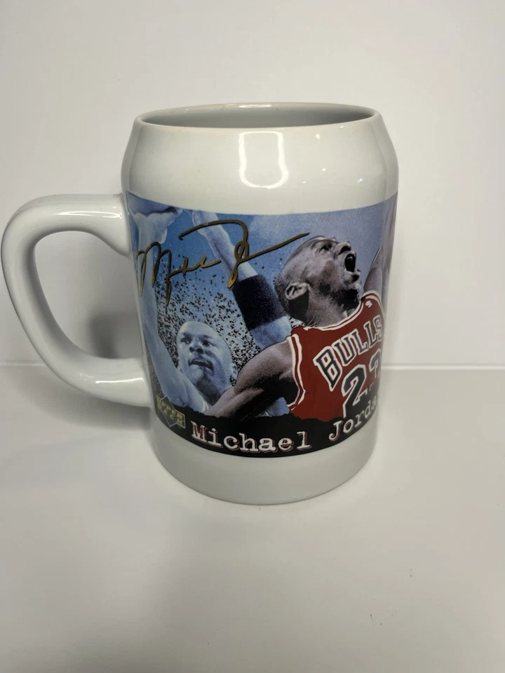 Taza Chicago Bulls Vintage 1997 Michael Jordan Upper Deck NBA Cerámica Signature Foto 4 de 4