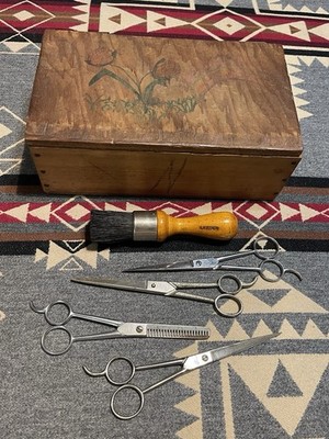 Vintage Barber Hair Cutting Shears Thinning Shears Brush Wooden Box Lot Floral