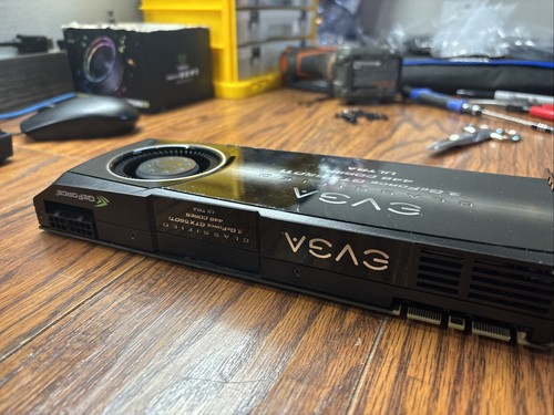 EVGA GeForce GTX 560 Ti 448 Classified Ultra 1280MB GDDR5 Nvidia Video Card - Picture 3 of 5