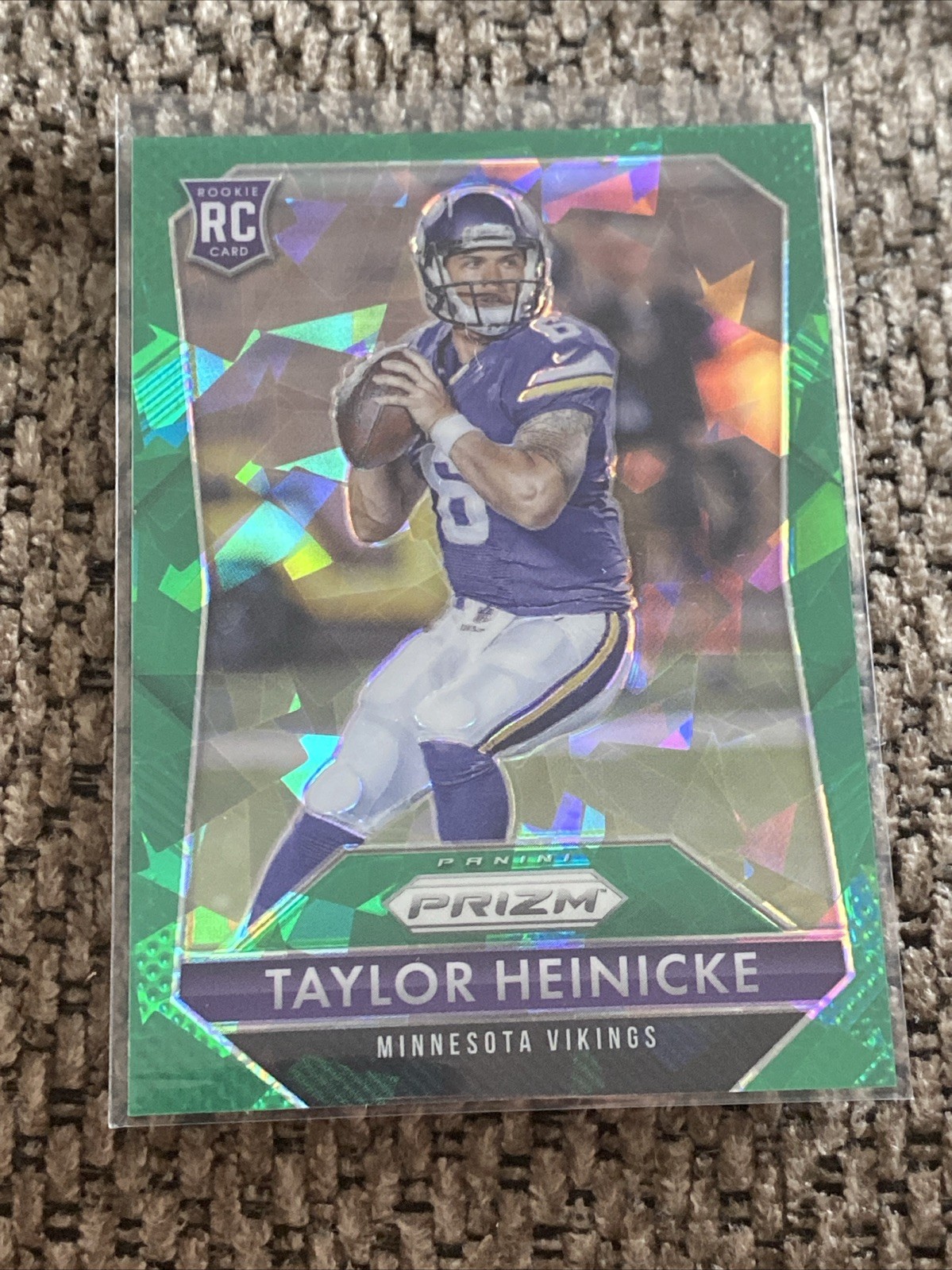 2015 Panini Prizm - Rookies Taylor Heinicke #288 Green Crystal Prizm /75 (RC)