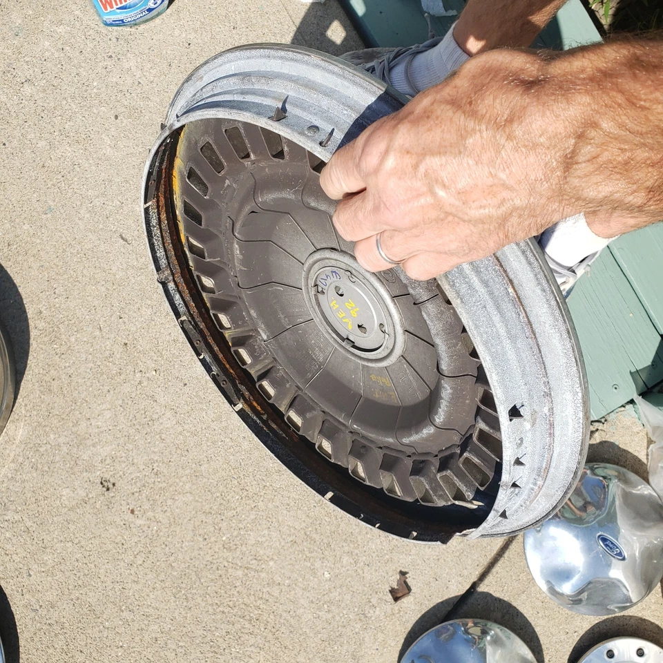 Колпак ступицы колеса Ford Crown Victoria колпак ступицы F8AC-1130-AA 98 99 00 01 2002 16 дюймов - Изображение 3 из 4