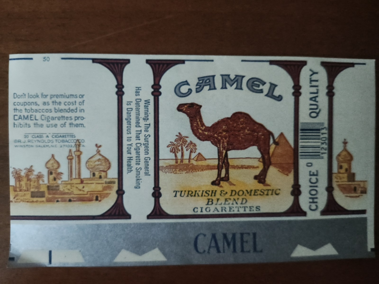 CAMEL - Confezione vuota di sigarette morbide