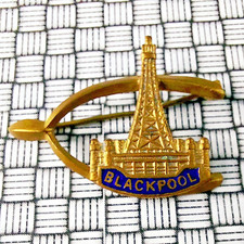 Rare Vintage Blackpool Tower Wishbone Brooch Pin Badge 32mm x 24mm