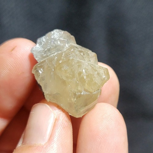 ☆AAA quality UV Yellow Fluorescent Cerussite Crystals with Barite☆ - Picture 7 of 11