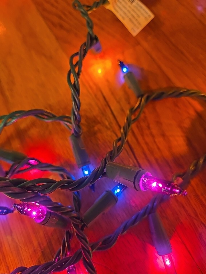 VINTAGE Indoor outdoor CHRISTMAS lights assorted colors 4 strands eBay