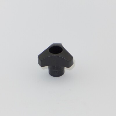 Thule Knebelmutter Handrad Drehknauf Flügelmutter Mutter M8 hoch 13545  UK