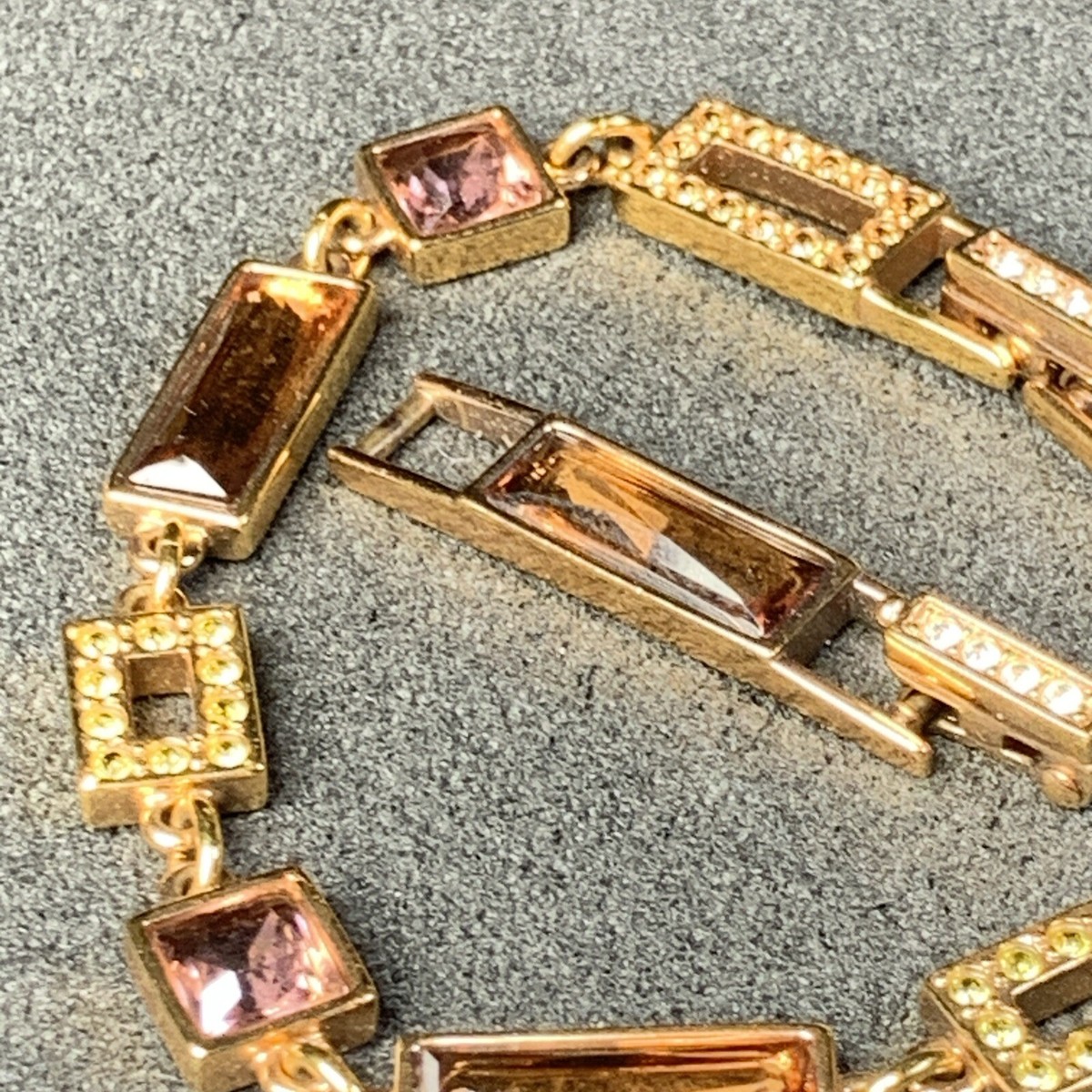 美品】SWAROVSKI Rosette pink Braceletクリスタル