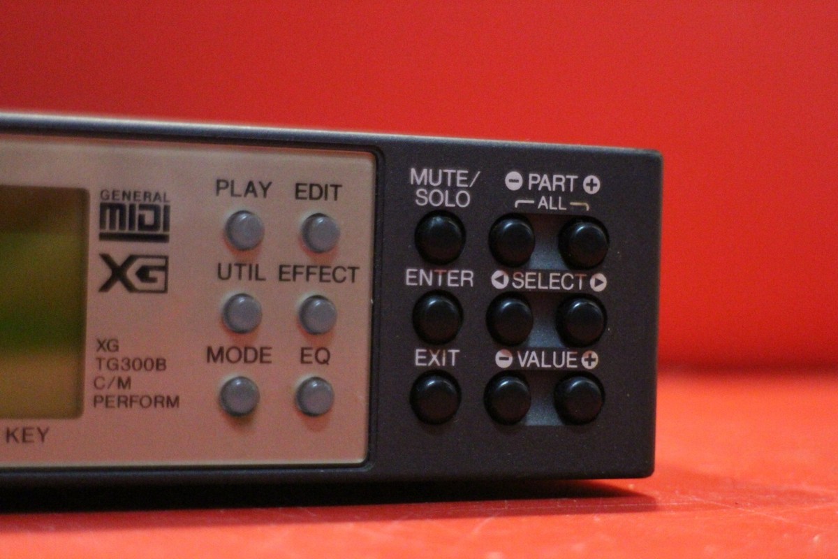 ヤマハ　YAMAHA MU90 音源　美品 Amazon | YAMAHA ( ヤマハ ) MU90 MOTIFの源流音源 MODULE