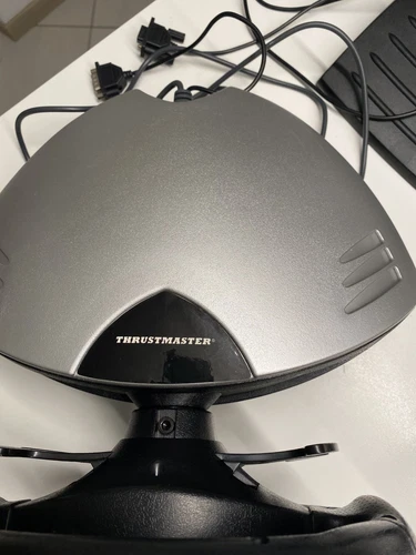THRUSTMASTER 360 MODENA RACING WHEEL PEDALIERA + VOLANTE FERRARI PLAYSTATION 1 2 - Imagen 3 de 11