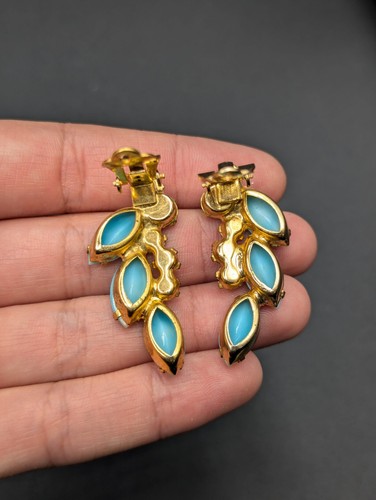 Vtg TWO Sets Of JULIANA for TARA Two Tone Rhinestone Brooch Clip Earrings *Read* - Picture 9 of 22