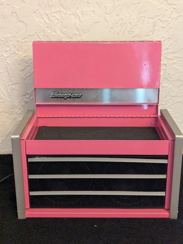 Snap-on Pink Mini Toolbox Bluetooth Speaker