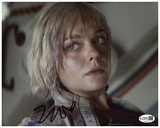 Elle Fanning Signed 8x10 Photo Predator Badlands Film Autographed JSA COA 2