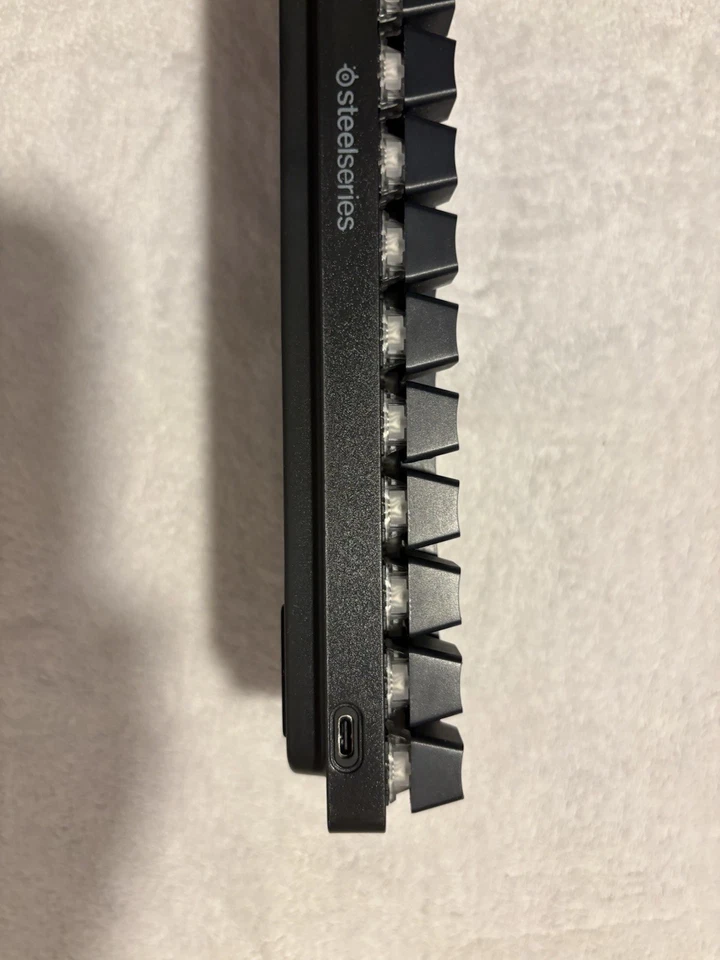 Apex Pro Mini -4 - Image 4 of 4