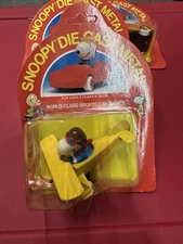 Vintage Peanuts Snoopy Flying Ace Diecast biplane Toy New Old Stock Case Fresh