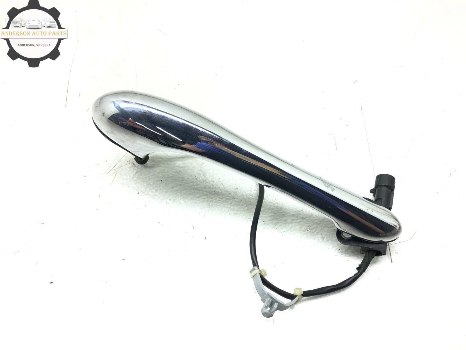 2008-2019 MASERATI GRANTURISMO M145 LEFT DRIVER SIDE EXTERIOR DOOR HANDLE OEM