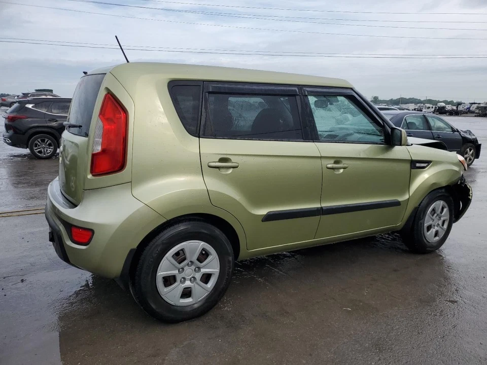 Used Rear Left Door Assembly Rear Side fits: 2013 Kia Soul electric raised outer - Image 4 of 4