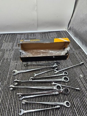 GearWrench 85888 12-Piece Metric X-Beam Combination Ratcheting Wrench Assembly