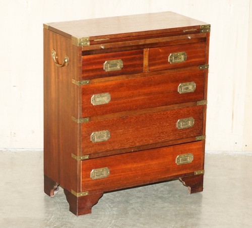 STUNNING VINTAGE MILITARY CAMPAIGN BUTLERS TABLE CHEST OF DRAWERS EXTENDING TOP - Picture 2 of 21