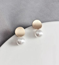 Clip On Earrings No Pierce comfortable geometric earring Gold Plated 10mm Pearl
